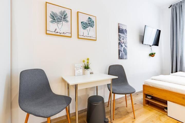 Budget Rooms West With Shared Kitchen Wien Exterior foto